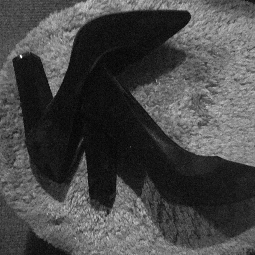 Shoe